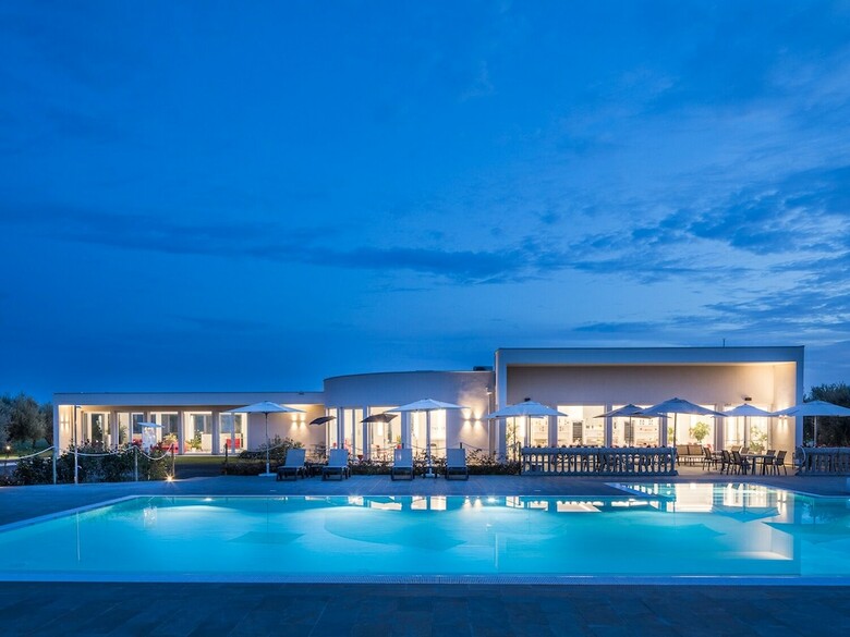 Hotel Vada Village