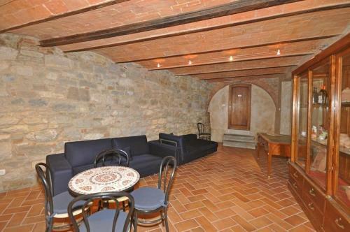 Strada In Chianti Apartment Sleeps 9 Air Con