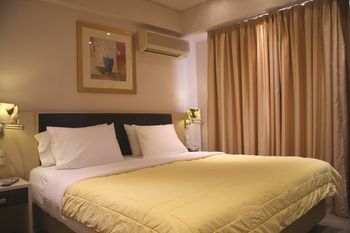 Piraeus Dream Hotel