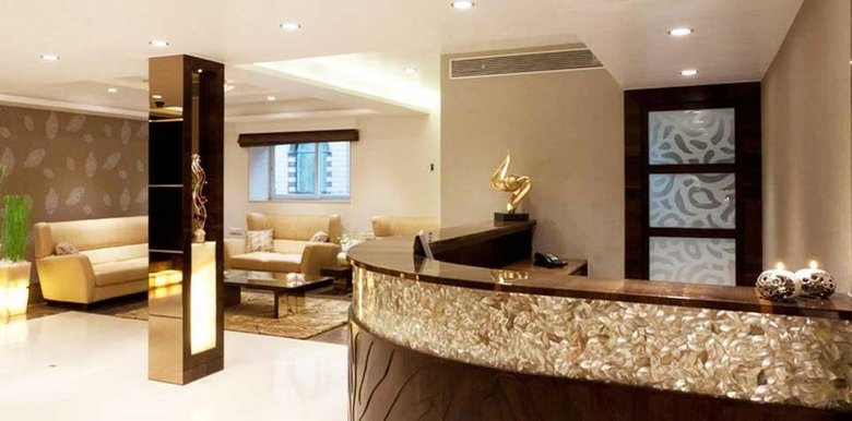 Hotel Suba Palace