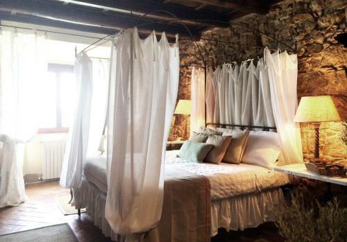 Talamone Villa Sleeps 12 Pool Air Con Wifi