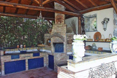 Taormina Villa Sleeps 9 Pool Air Con Wifi