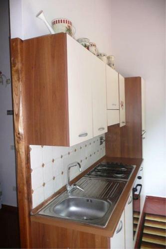 Serravalle Pistoiese Villa Sleeps 3 Pool