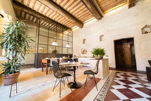 Bed & Breakfast Casatorre Dei Leoni Dimora Storica