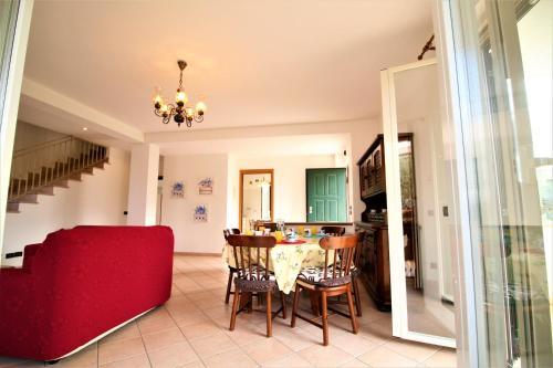 Villa Holidaycasa Iolanda - Piu Spazio Piu Privacy