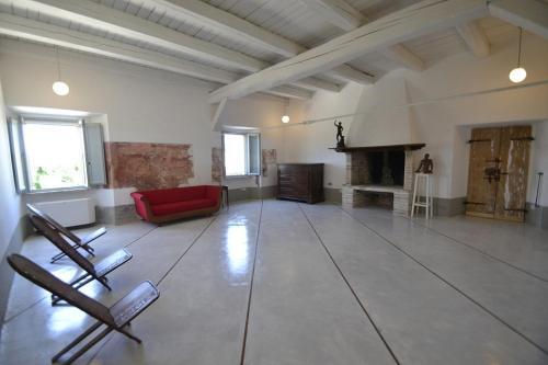 Spoleto Villa Sleeps 31 Pool Air Con Wifi