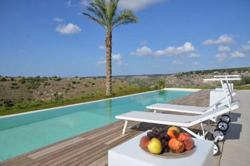 Scicli Villa Sleeps 10 Pool Air Con Wifi