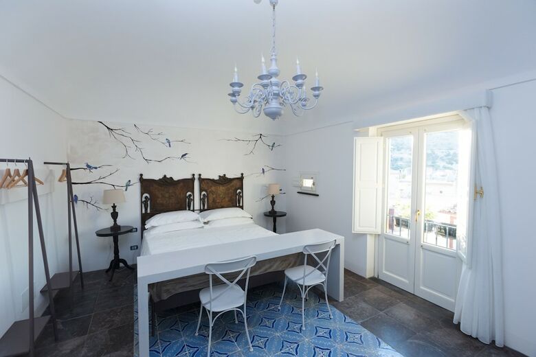 Bed & Breakfast Palazzo Conti Camere & Suites