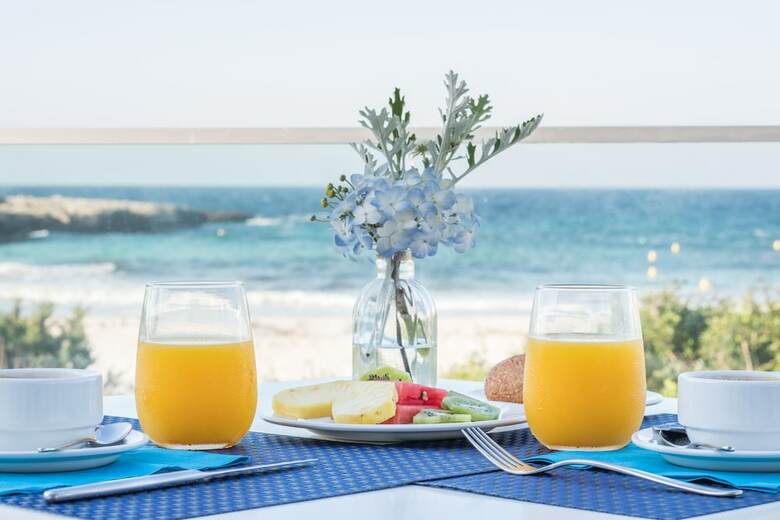 Apartamentos Carema Beach Menorca