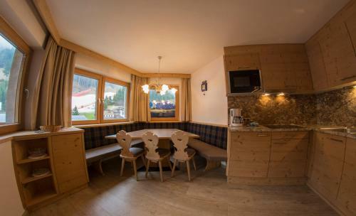 Apartments Edera