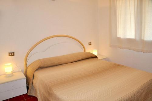 Case Costa Caddu 153s