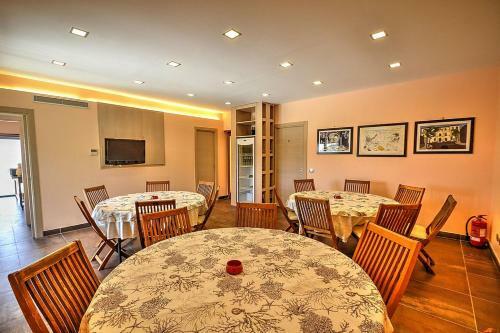Sant'agata Sui Due Golfi Villa Sleeps 24 Pool Wifi