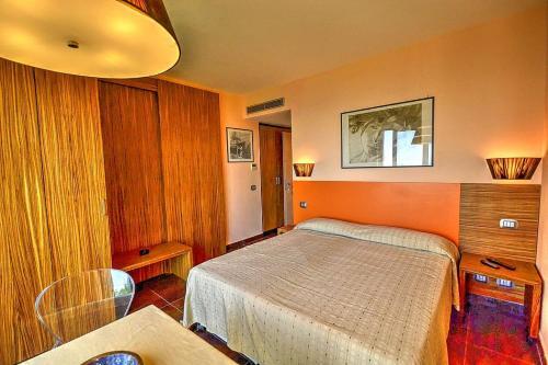 Sant'agata Sui Due Golfi Villa Sleeps 18 Pool Wifi