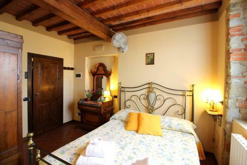 San Giustino Valdarno Villa Sleeps 10 Pool Wifi