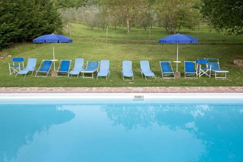 San Quirico D'orcia Villa Sleeps 8 Pool Wifi