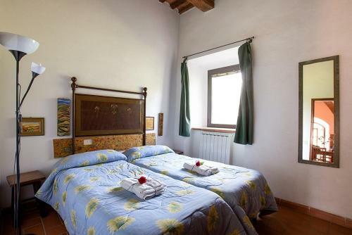 San Quirico D'orcia Villa Sleeps 5 Pool Wifi