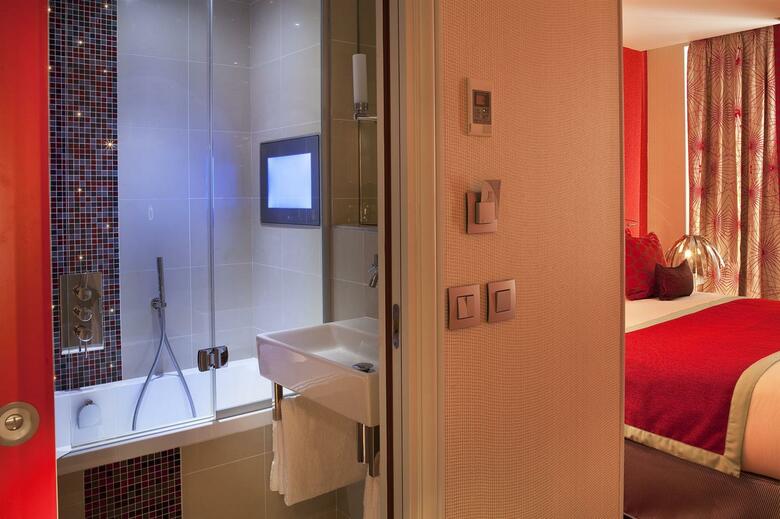Hotel Le Petit Paris