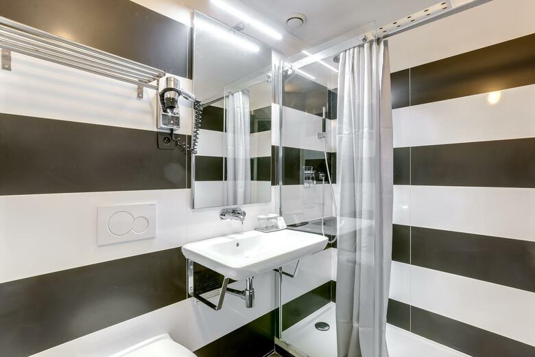 Hotel H�tel Op�ra Maintenon