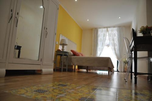 Hostal Salerno Costa D'amalfi Suite