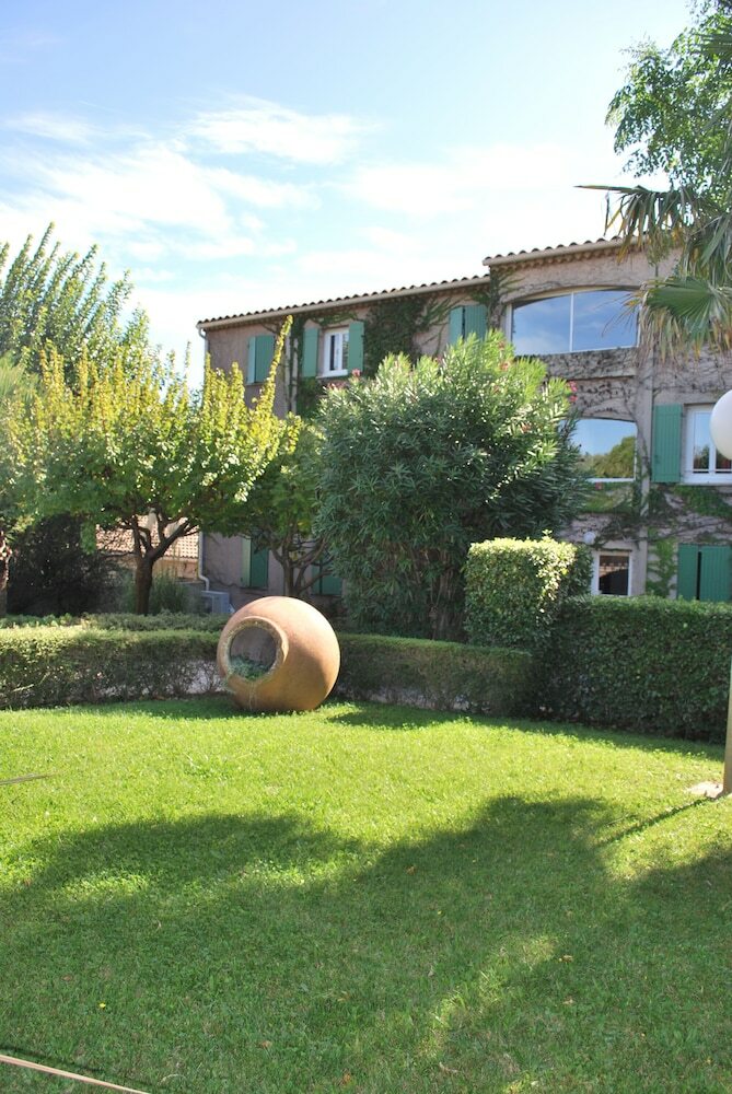 Hotel Best Western Uzes Pont Du Gard