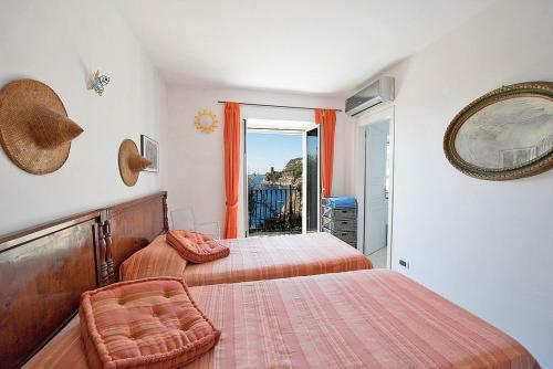 Praiano Villa Sleeps 8 Pool Air Con Wifi