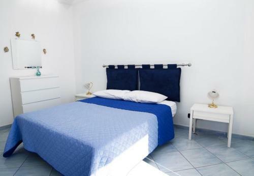 Praiano Apartment Sleeps 5 T721480