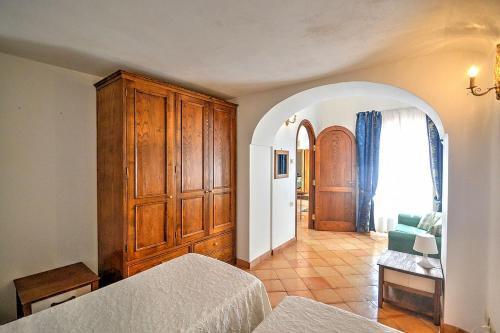 Praiano Villa Sleeps 8 Pool Air Con Wifi