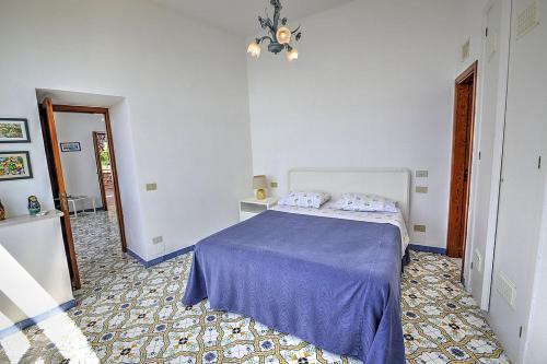 Praiano Villa Sleeps 10 Air Con Wifi
