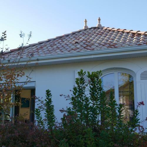 Agr�able Petite Maison Avec Jardin Clotur�