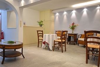 Hotel Al Mare Studios & Rooms