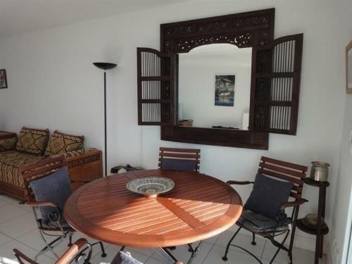 Apartment Vue Mer - 4 Personnes - Aiguillon