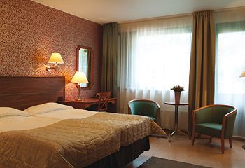 Hotel Fjalar