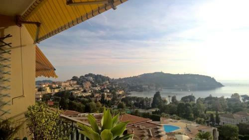 Apartamento Vintage Flat Overlooking Villefranche Bay