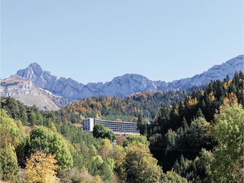 Two-bedroom Apartment In Villard De Lans