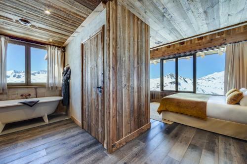 Luxury 8 Bedroom Apartment 380m2 - 2 551m Altitude