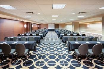 Crowne Plaza Hotel Kansas City Downtown