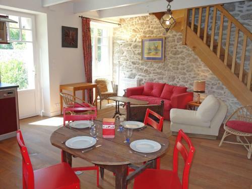 Holiday Home La Rodi�re