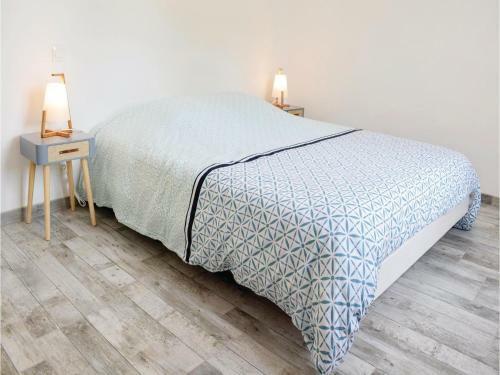 Three-bedroom Holiday Home In Saint-germain-sur-ay