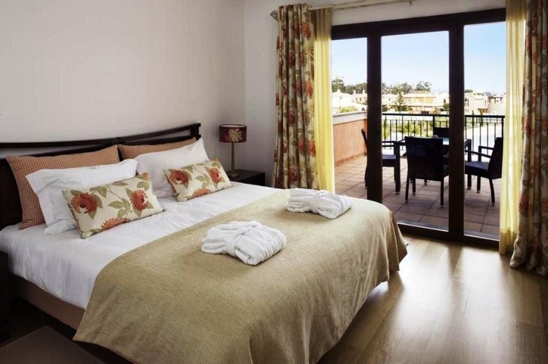Hotel Cascade Wellness And Lifestyle Resort