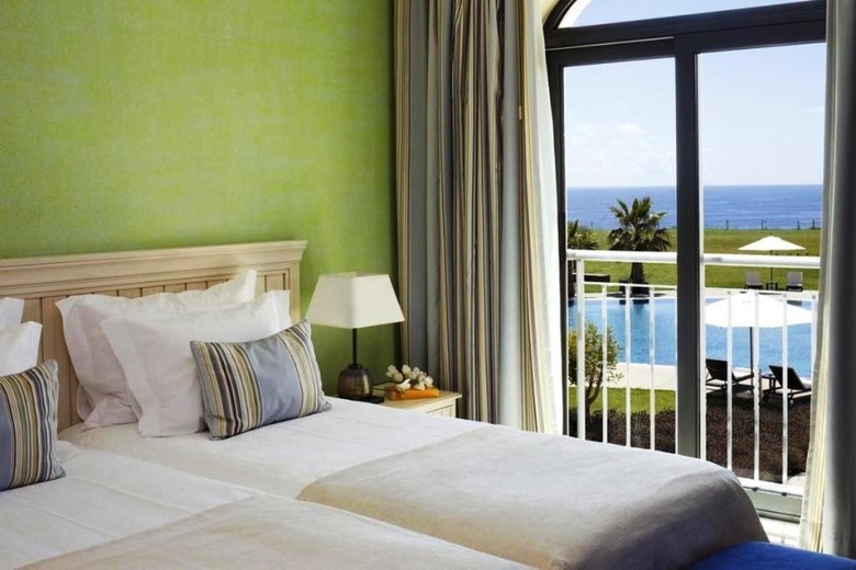 Hotel Cascade Wellness And Lifestyle Resort