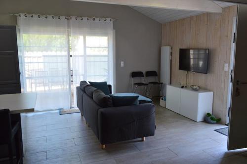 Three Bedroom Chalet, 75m�