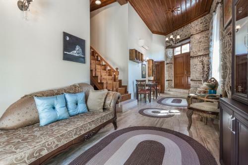 Villamavi Luxury Villas & Aparts