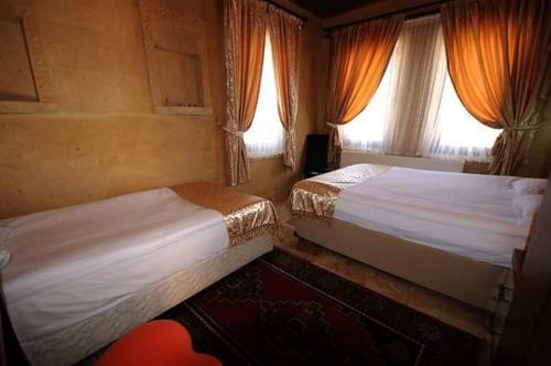 Arnovalley Hotel