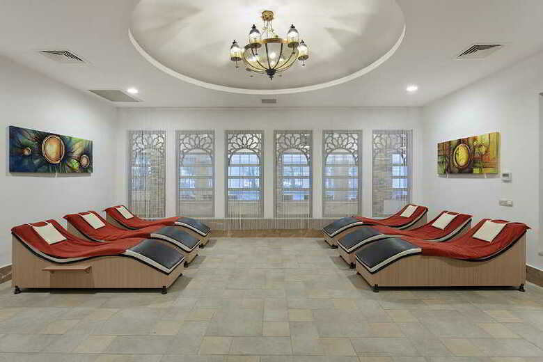 Hotel Alba Queen
