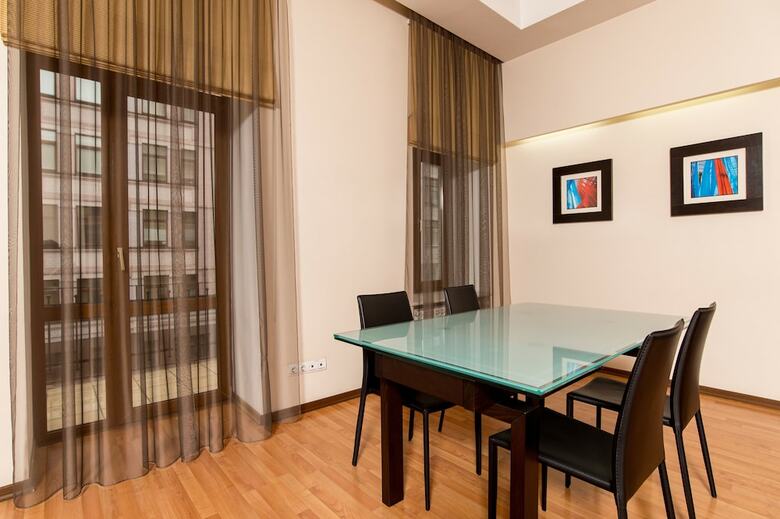 Hotel Senator Apartments City Center