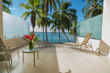 Hotel Tango Mar