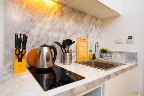 Apartamento Aristo 2 Phuket Beach Front - By Holy Cow 712