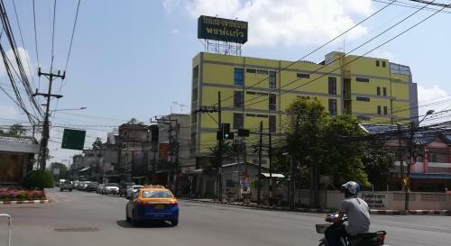 Pongkaew Hotel