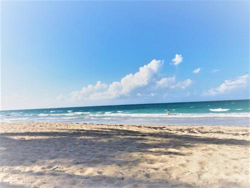 Apartamento Caba�a Sunjuan - Beach At Doorstep