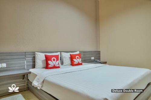 Hostal Zen Rooms Near Istana Plaza